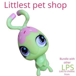 Hasbro Littlest Pet Shop green pink grasshopper purple eyes collectible toy rare